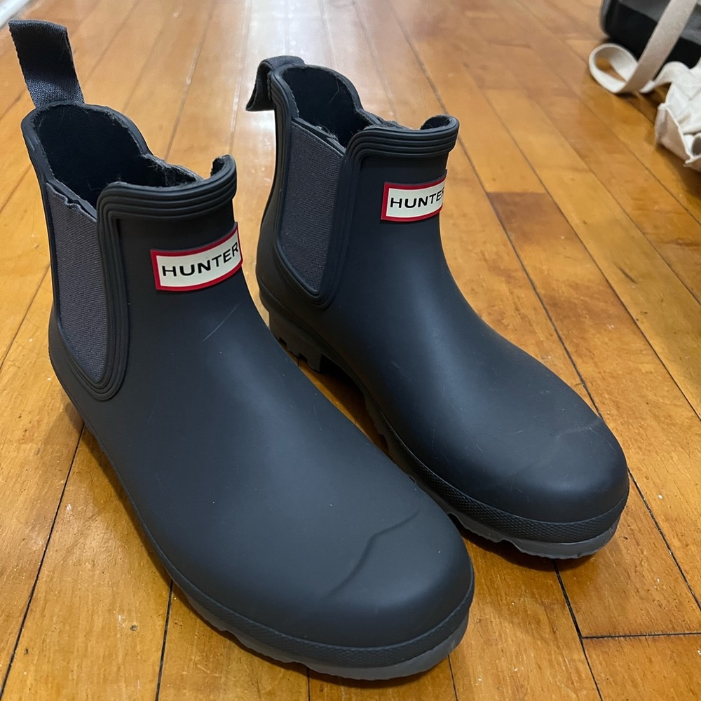 Hunter short blue rain boots size 8